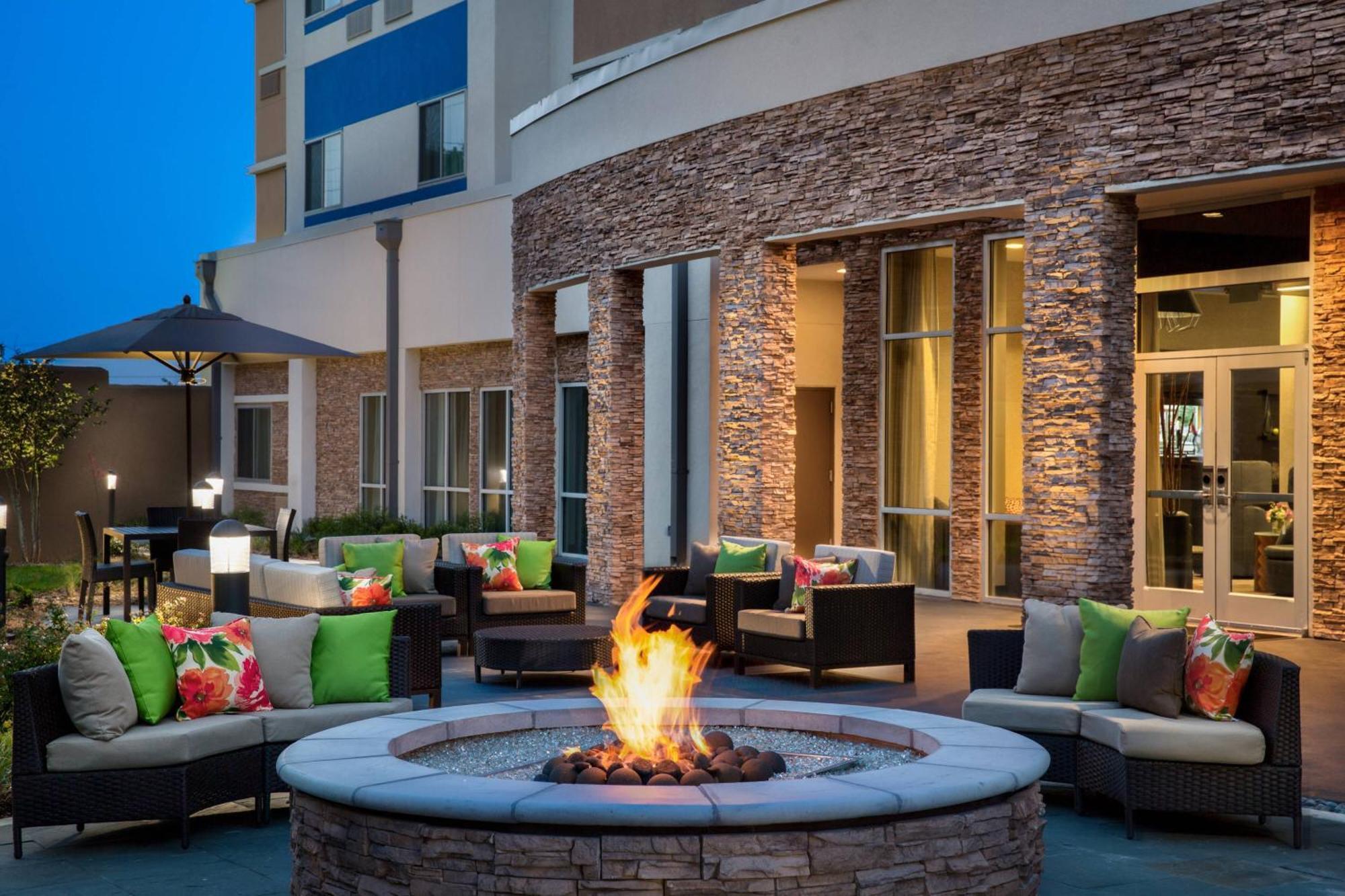 Courtyard By Marriott Houston Northwest/Cypress Hotel Exterior foto